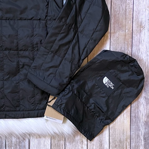 The North Face Women’s Circaloft 1/4 Zip Pullover Black Jacket - Picture 6 of 11